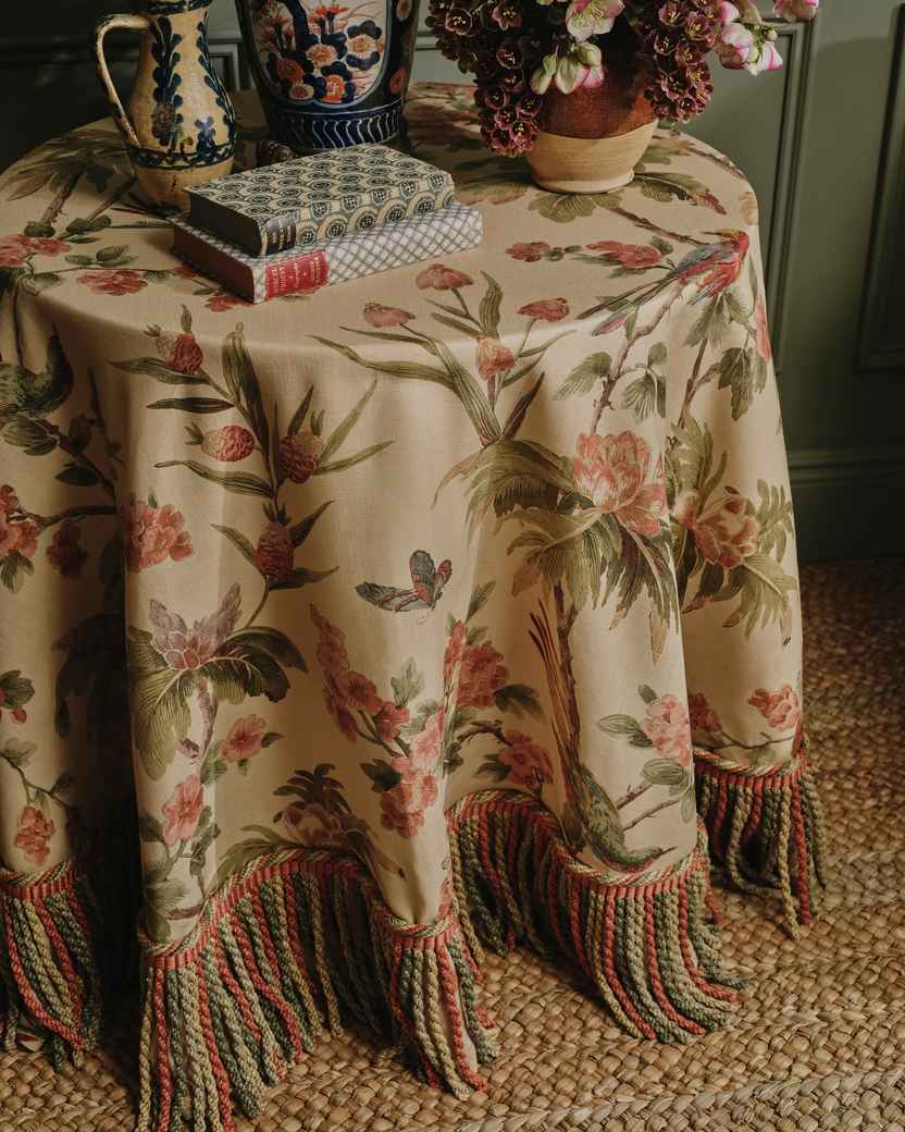 Close up of a heading and the folds of a lined curtain
